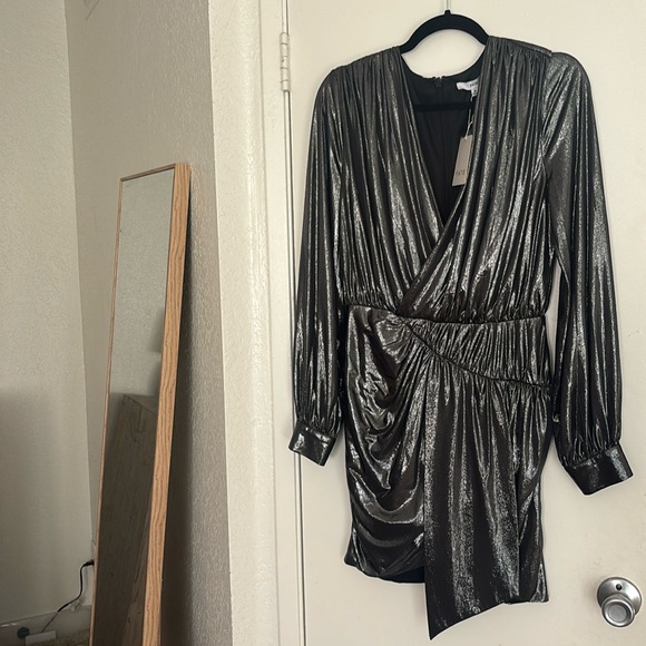 Fate dress - Picture 1 of 3